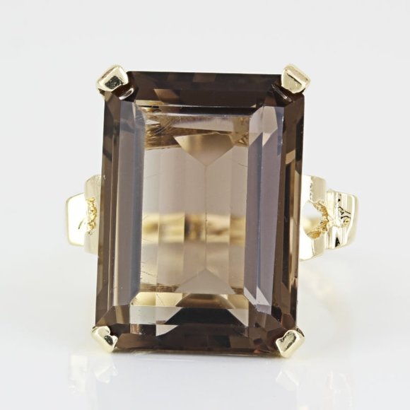 Vintage 14K Yellow Gold Emerald-Cut Smoky Quartz Cocktail Ring by Carnegie - Picture 2 of 7